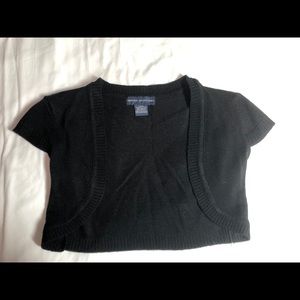 Zenana Outfitters Black Short Sleeved Shrug Size S